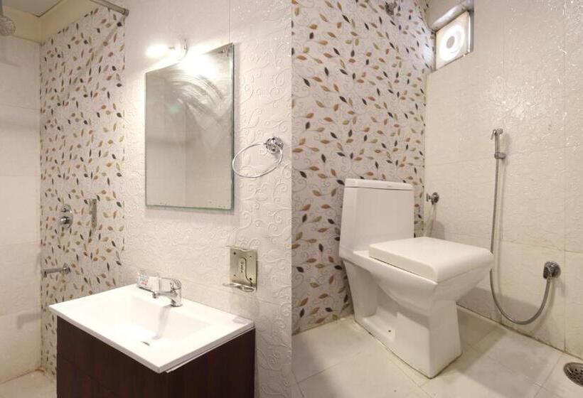 Collection O Hotel Vijay Palace