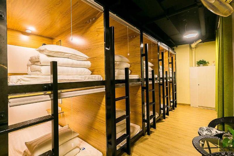 Cube Bed Station   Hostel