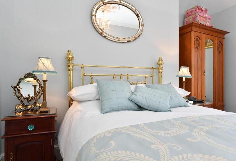 Heritage Bed And Breakfast