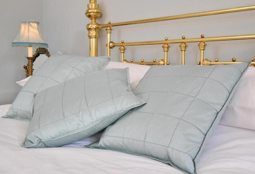 Heritage Bed And Breakfast