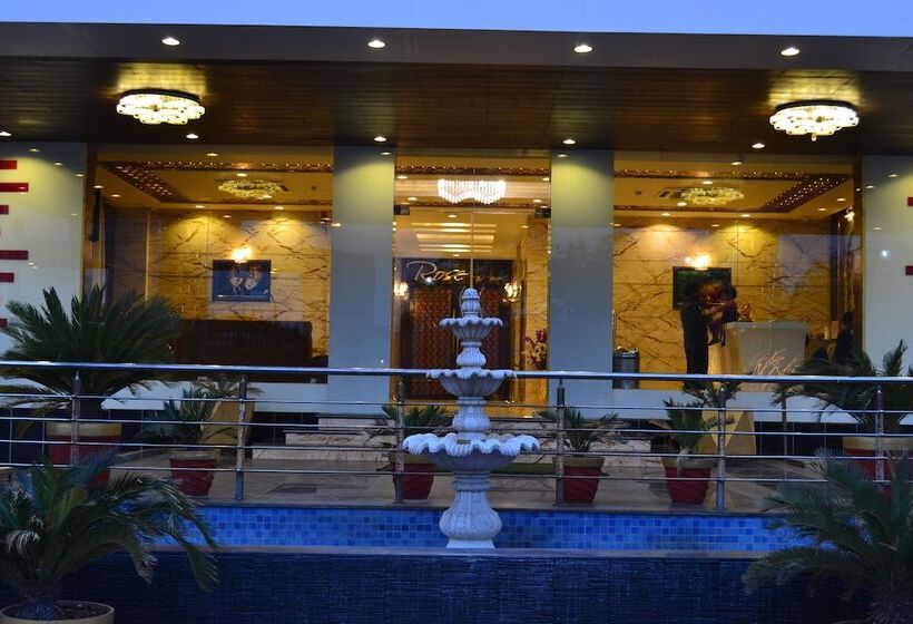 Отель 5 Flowers Ananta Elite, Kota