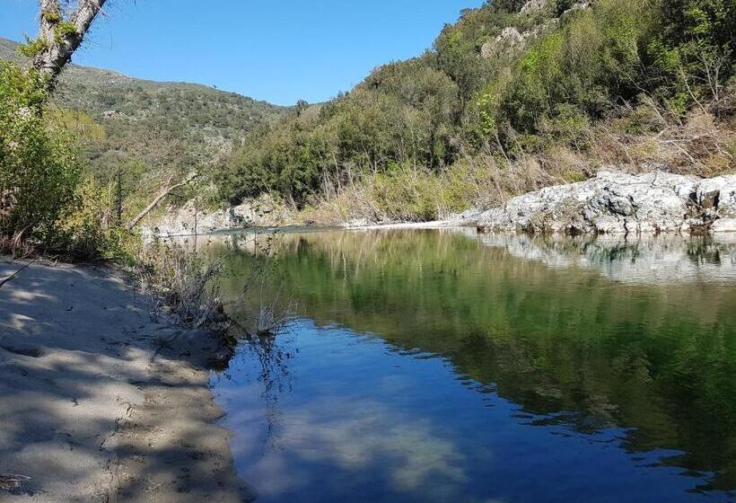 Отель Accendi Pipa