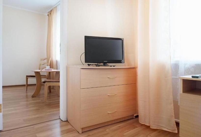 ホテル Akademicheskaya