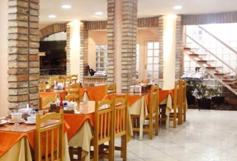 בית מלון כפרי Alles Blau