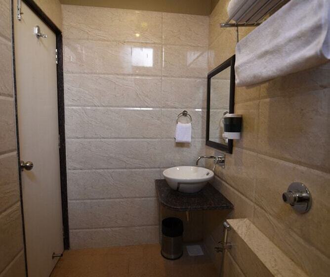 فندق Aloha City Stay Raipur