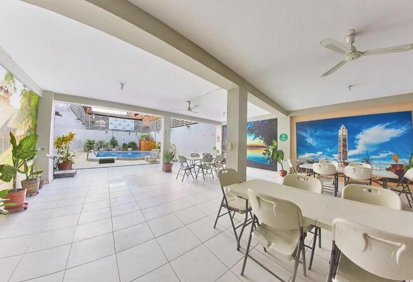 酒店 America Pucallpa