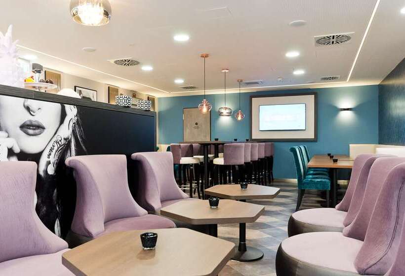 Elaya Hotel Munich City