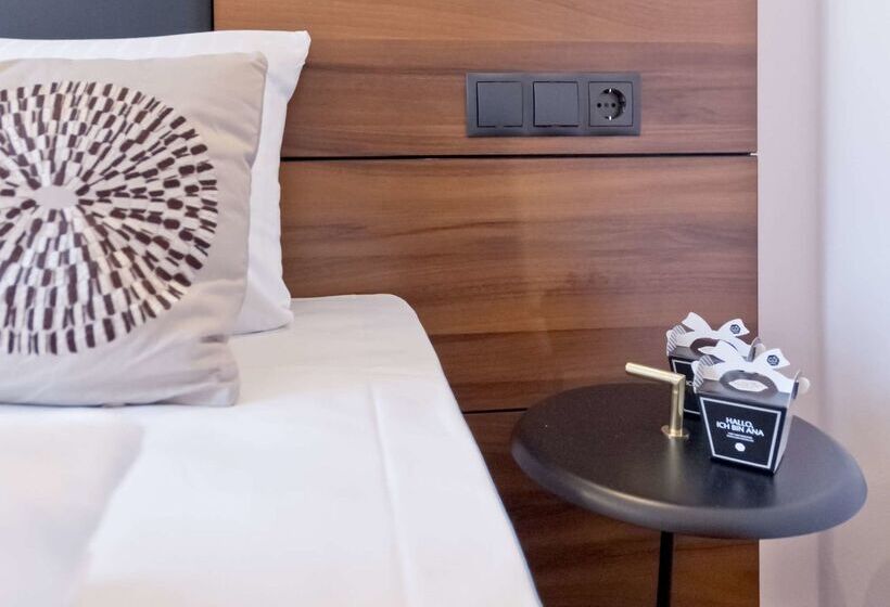 Elaya Hotel Munich City