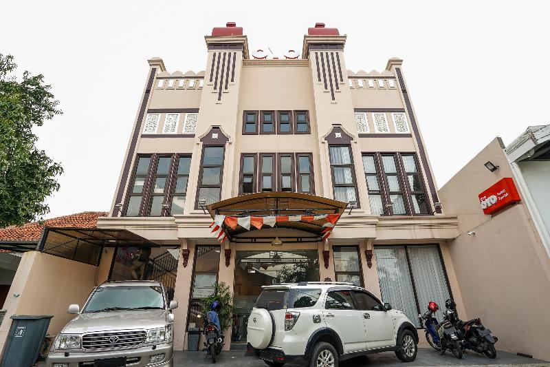 فندق Audah Syariah Residence Mitra Reddoorz