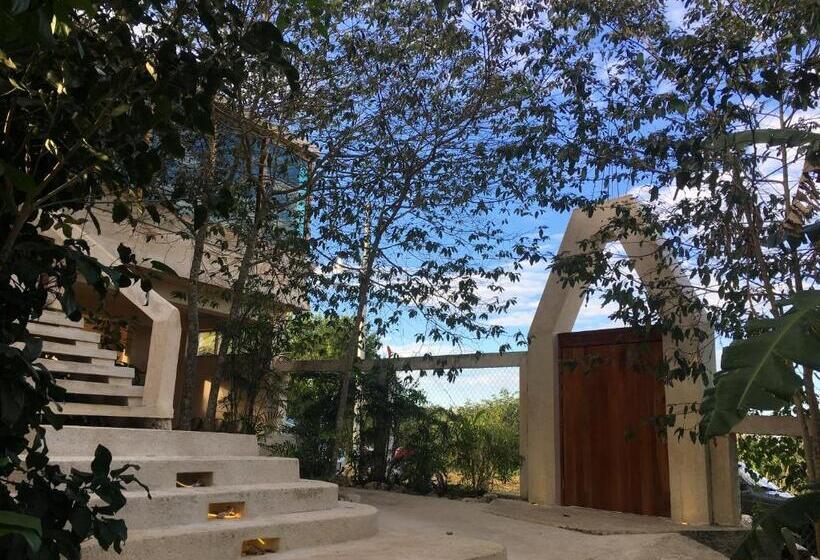 هتل Casa Maya Calakmul