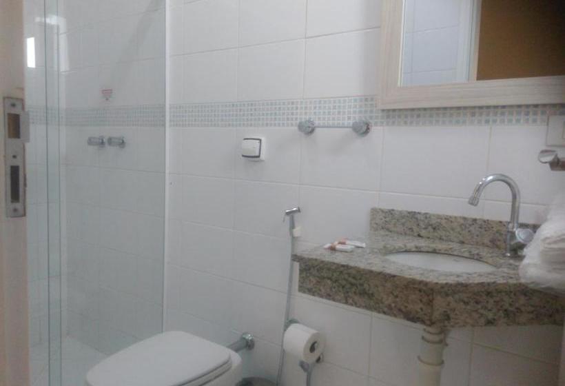 בית מלון כפרי Dumont Park