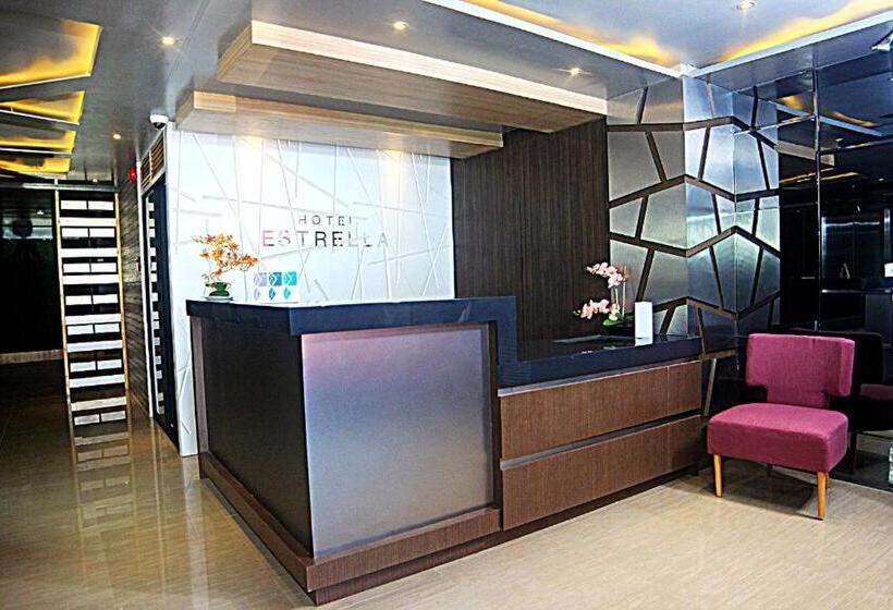ホテル Estrella