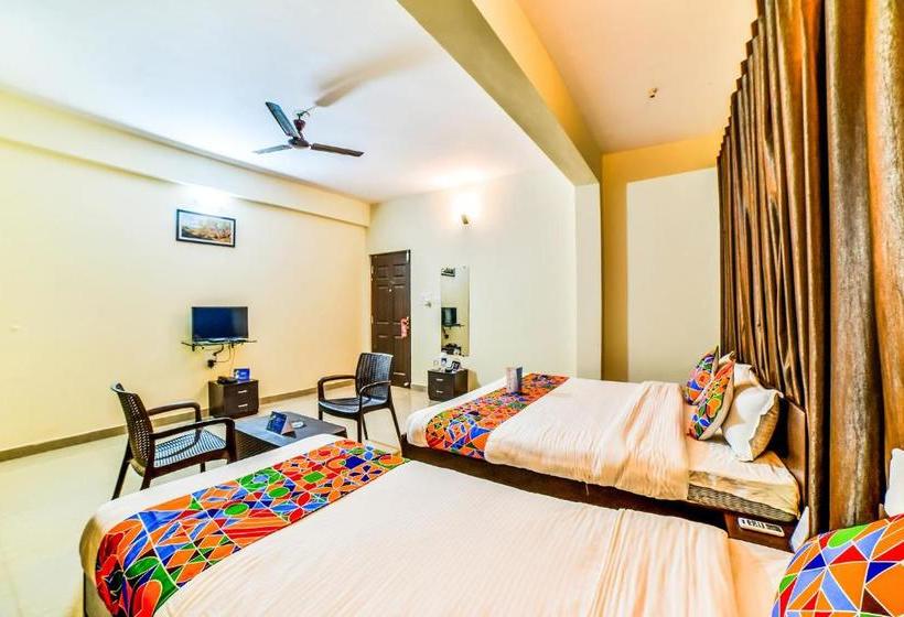 Hotel Fabexpress Spring Height