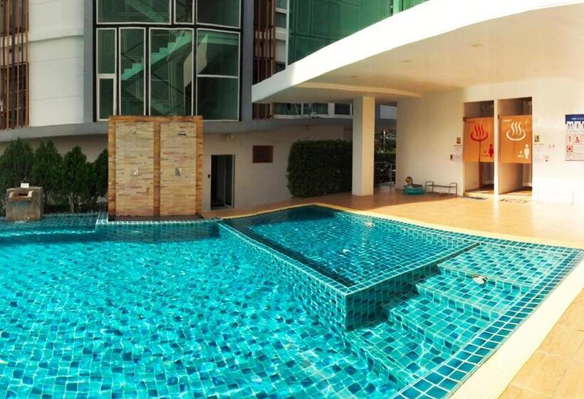 Hinoki Hotel   Onsen Chiang Mai