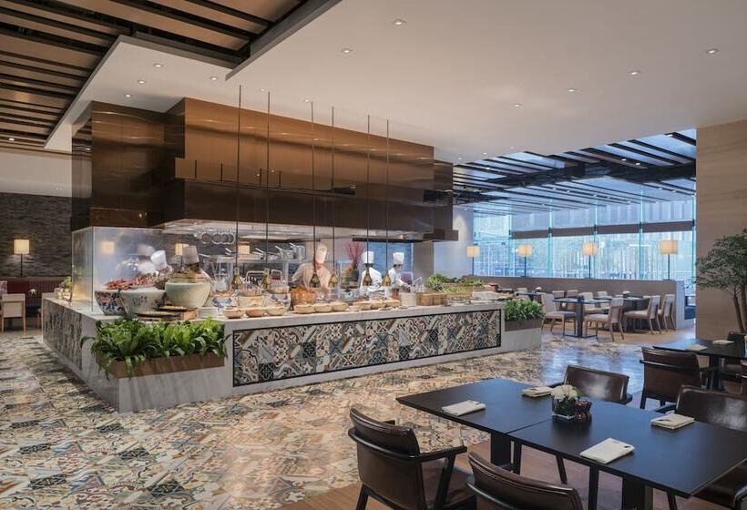 Отель Hyatt Regency Xiamen Wuyuanwan