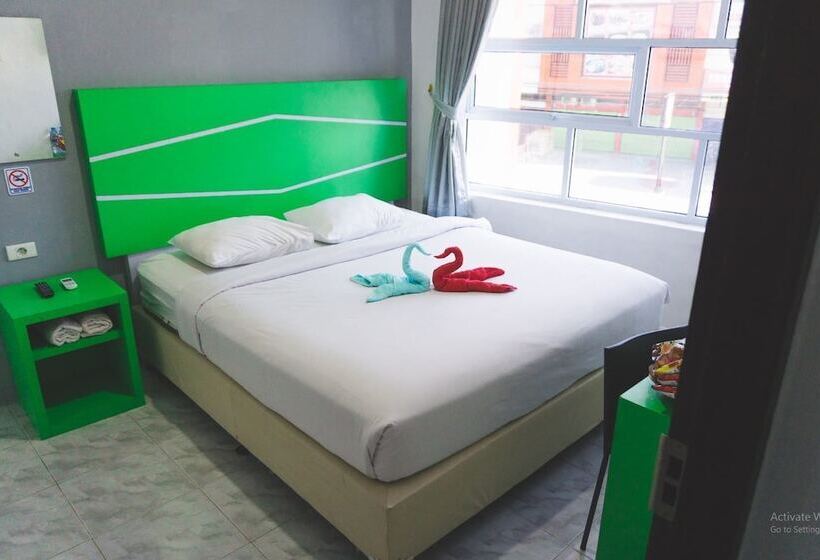 Отель Marcopolo Homestay Pekanbaru