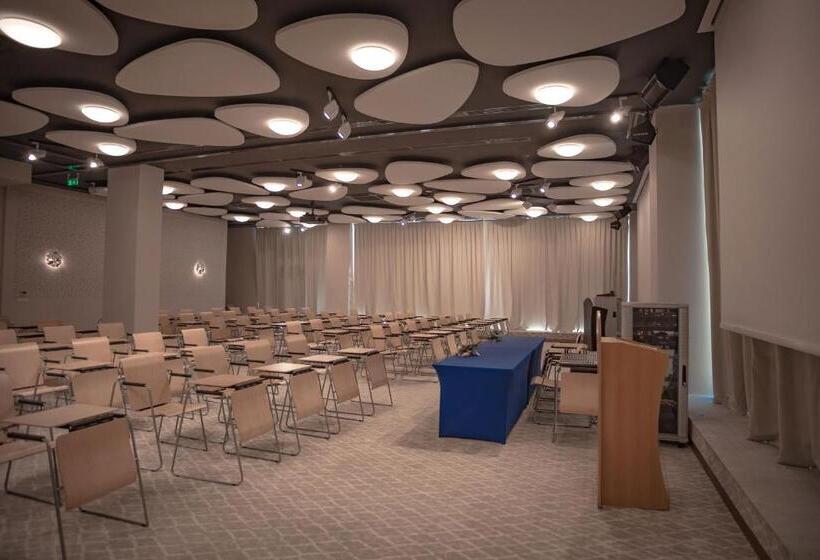 Maritim Hotel Paradise Blue