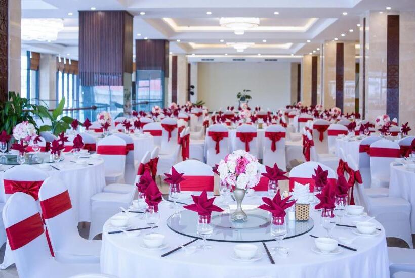 هتل Muong Thanh Luxury Buon Ma Thuot