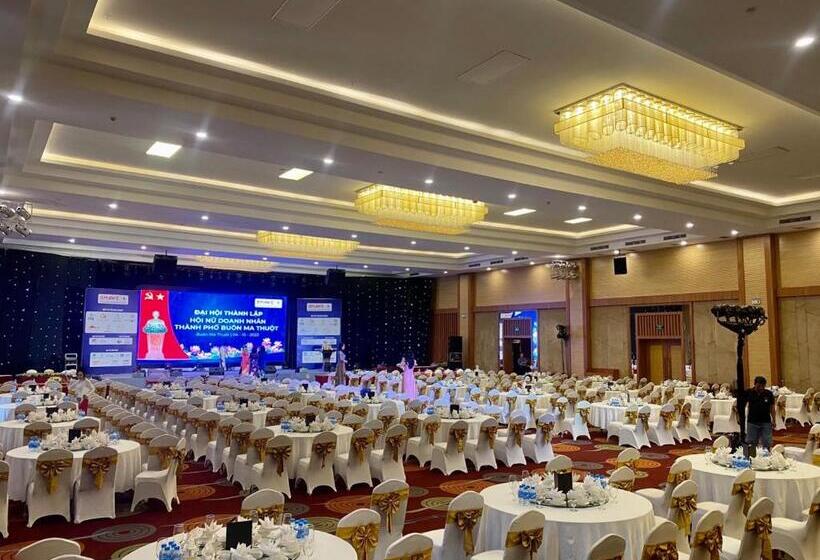 هتل Muong Thanh Luxury Buon Ma Thuot