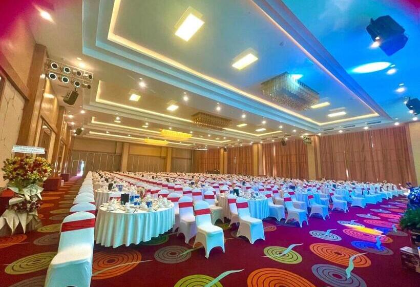 هتل Muong Thanh Luxury Buon Ma Thuot