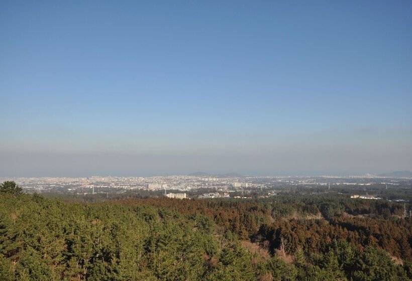 Отель Nanta Jeju