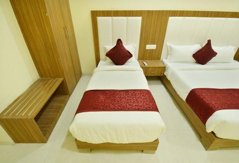 فندق Capital O 8510 Welcome Inn