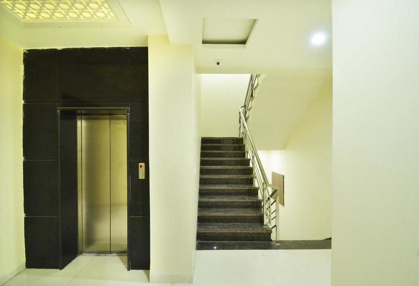 فندق Capital O 8510 Welcome Inn