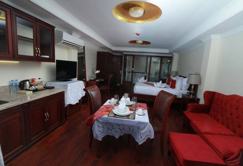 Отель Phasouk Vien Chantra