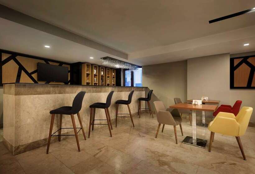 هتل Ramada Encore Gebze