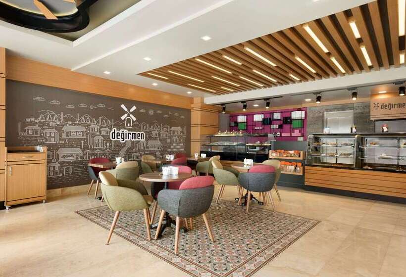 هتل Ramada Encore Gebze