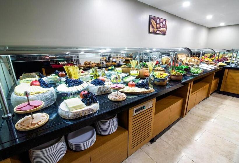 هتل Ramada Encore Gebze