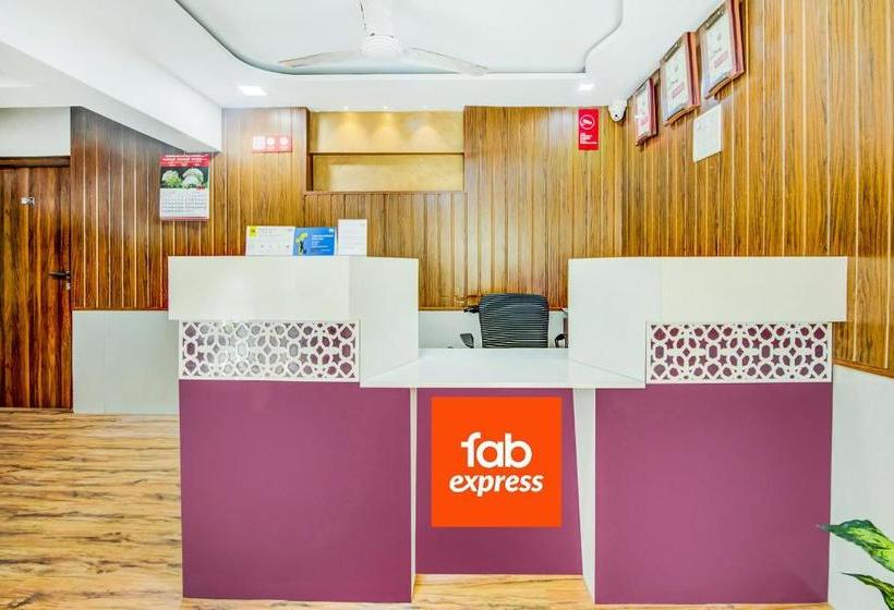 호텔 Terminus Square