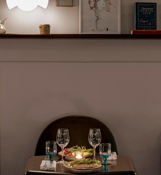 ホテル Henrietta Experimental