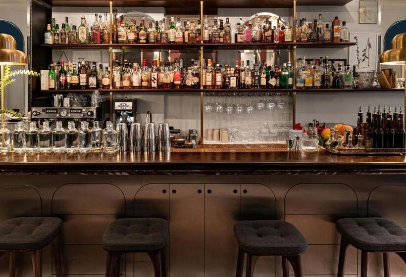 ホテル Henrietta Experimental