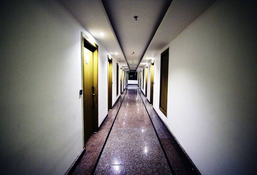 호텔 Trinetar Gardens