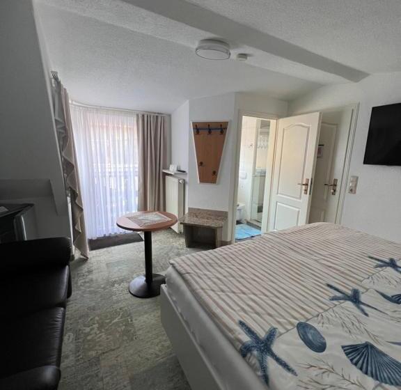 ホテル Und Pension Am Burchardikloster