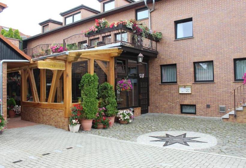 ホテル Und Pension Am Burchardikloster