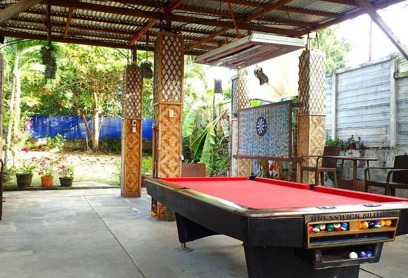 Island Tiki Paradise Resort