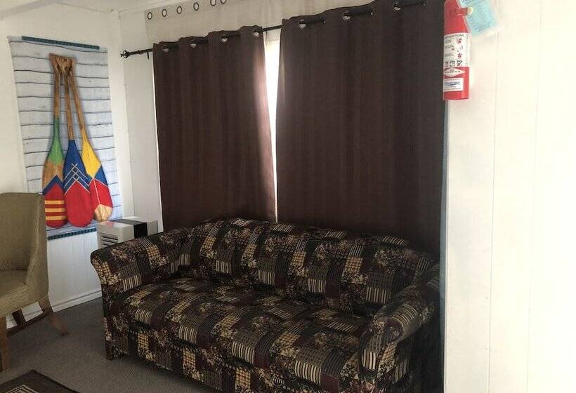 Manor Motel