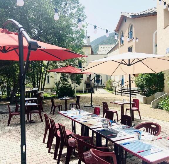 منتجع Le Rabuons