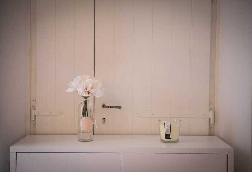 مبيت وإفطار Bova Luxury Rooms