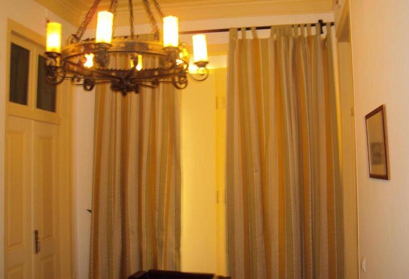 مبيت وإفطار Casa Antiga