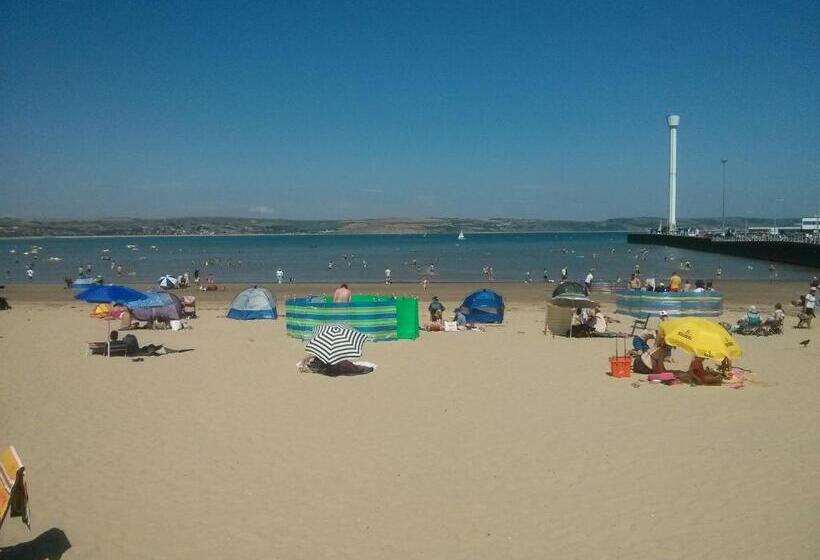 ベッドアンドブレックファースト Cavendish House