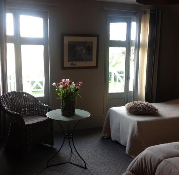 住宿加早餐 La Villa Des Rosiers