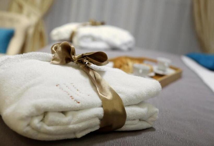 住宿加早餐  Luxury Rooms Kadena