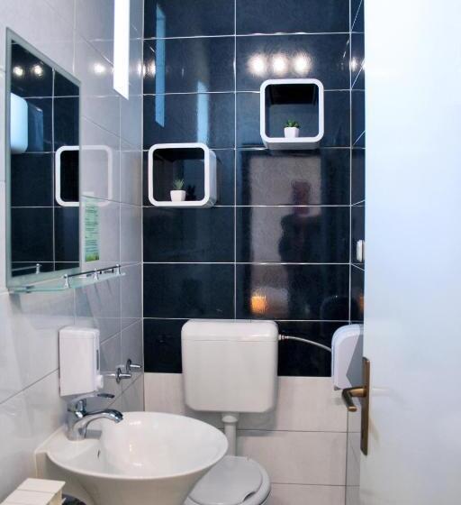 مبيت وإفطار Rooms Fitea
