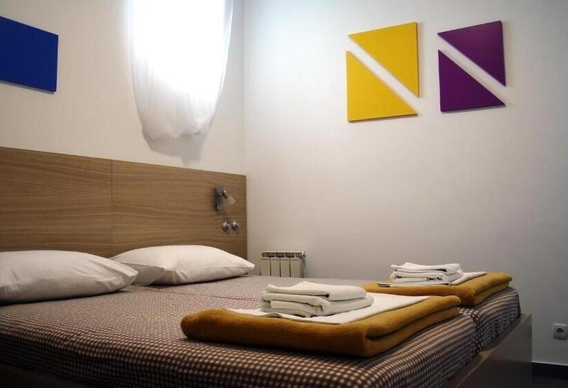 مبيت وإفطار Rooms Fitea