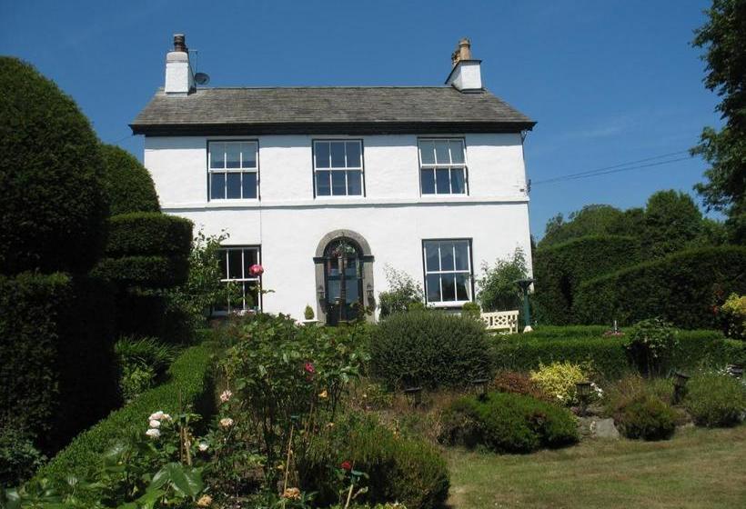 مبيت وإفطار The Hill