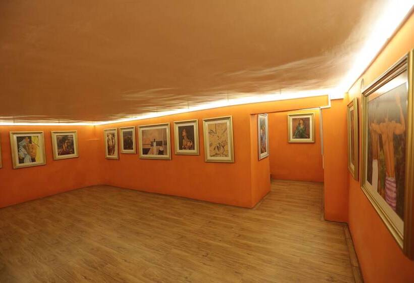 Курорт Fox Jaffna