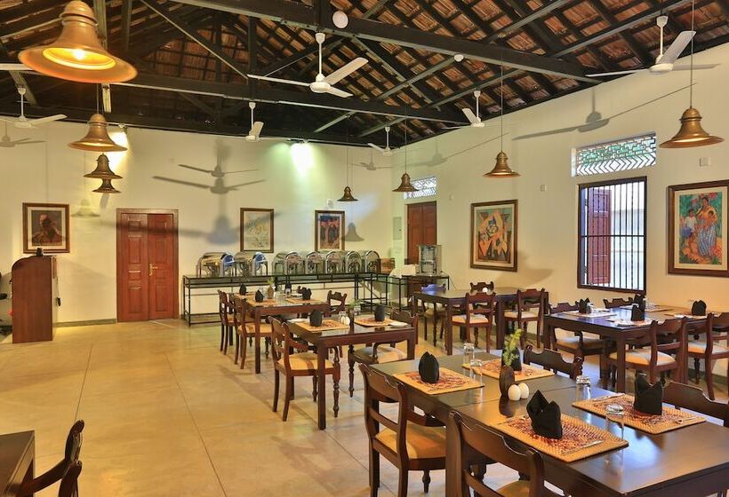 Курорт Fox Jaffna